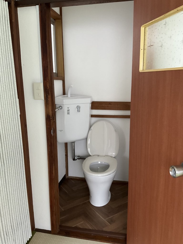 トイレ トイレ